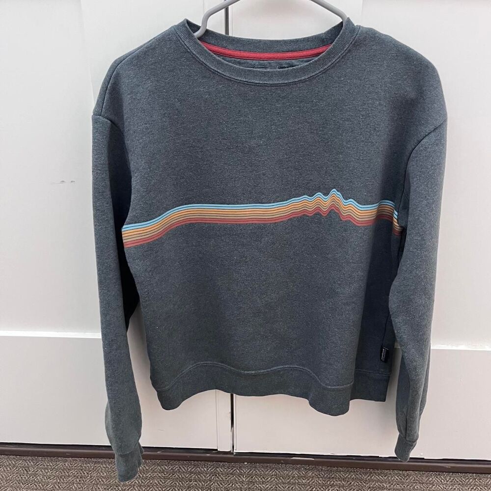 Patagonia Women's Grey and Blue Sweatshirt